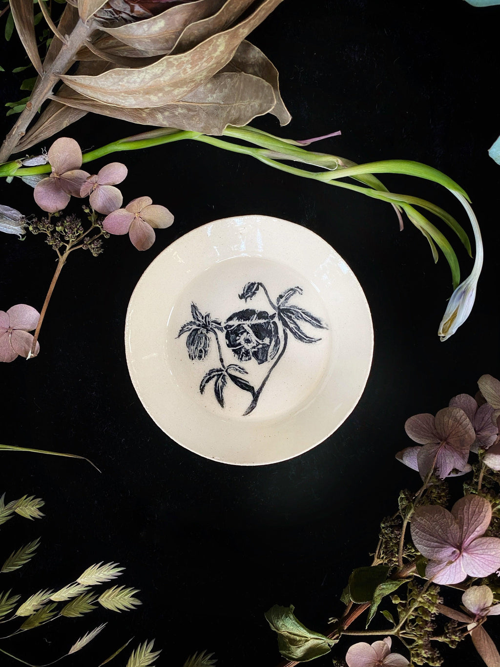 Black Sgraffito Hellebore Ceramic Offering Plates